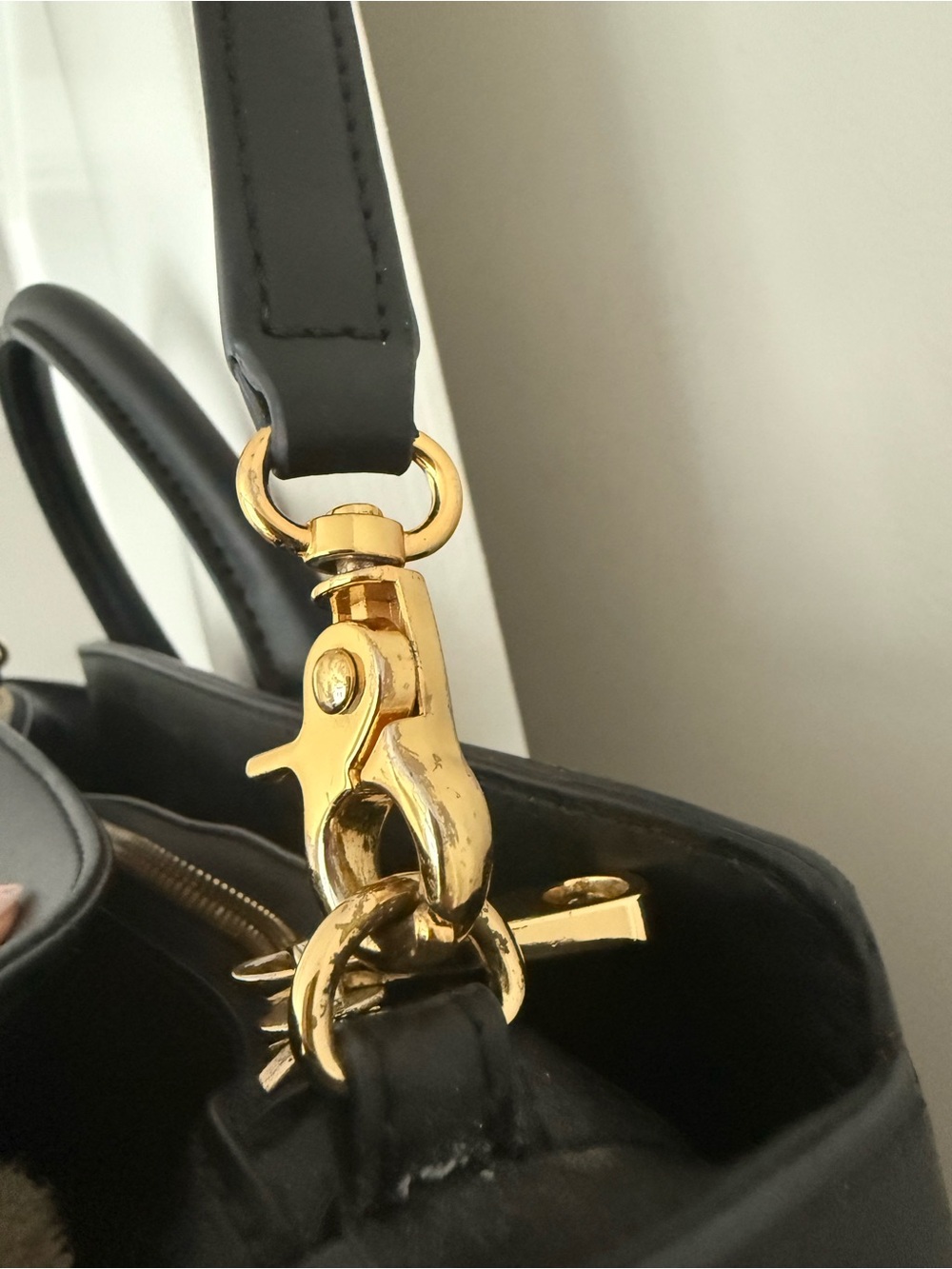 ZAC Zac Posen Zac Eartha East West Black Leather Satchel Gold Hardware Bag - Picture 7 of 15